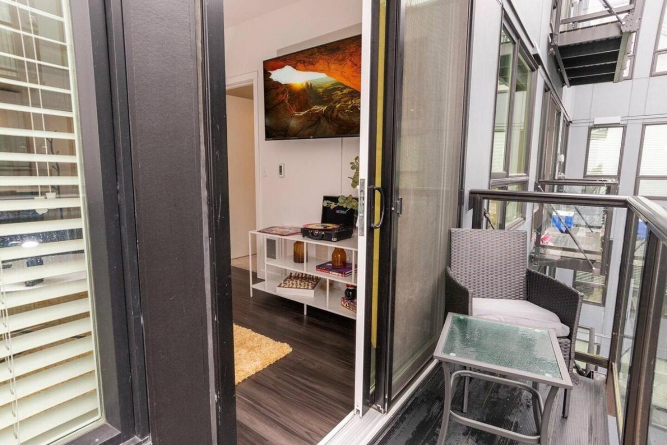 Self Check-In-Washer-Dryer-4Ksmart Tv-King Bed-Gym Tacoma Bagian luar foto
