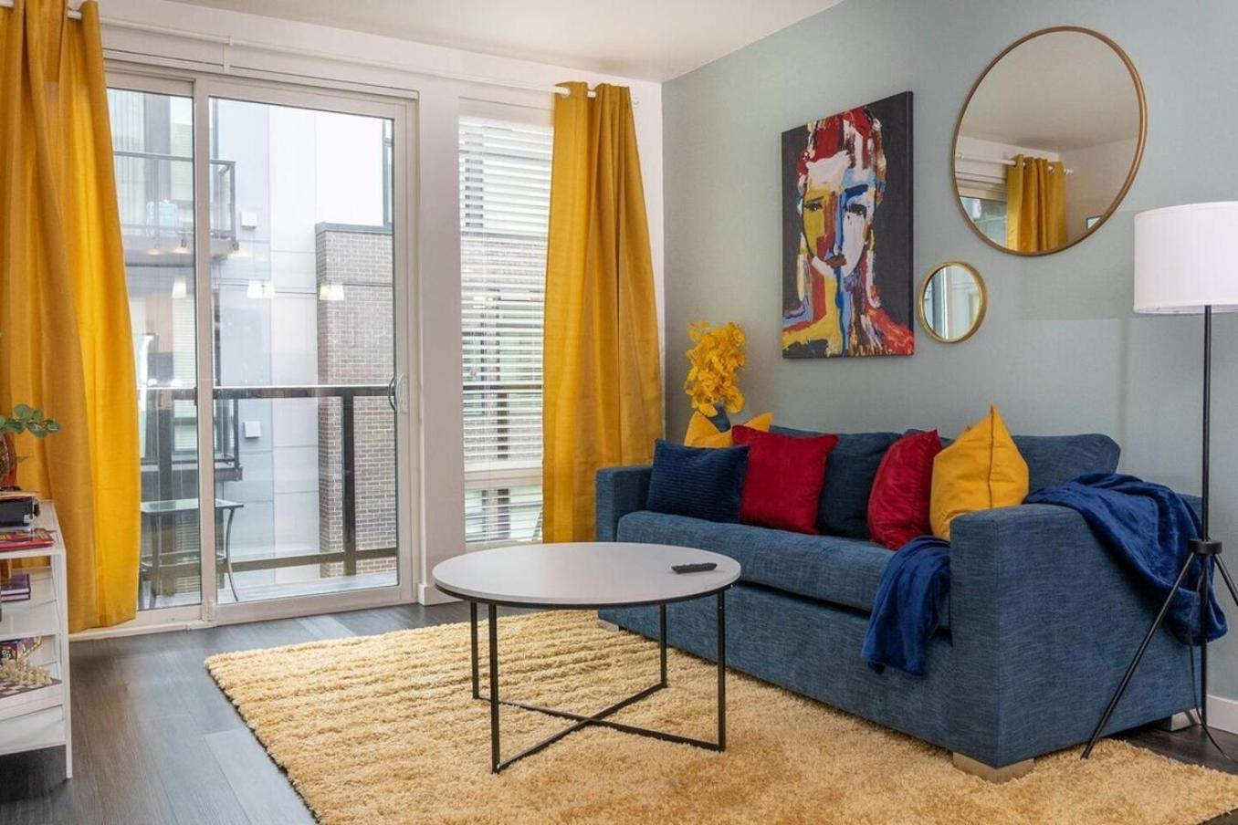 Self Check-In-Washer-Dryer-4Ksmart Tv-King Bed-Gym Tacoma Bagian luar foto